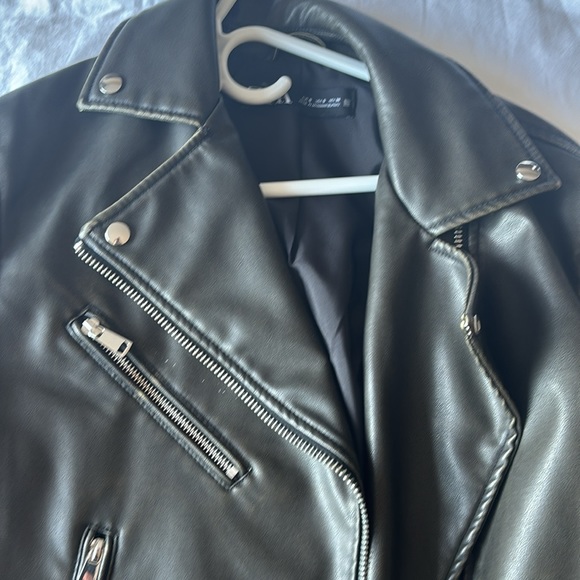 Brown leather Zara jacket - Picture 2 of 3
